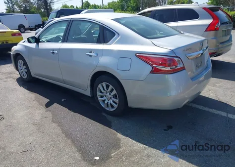 2013 Nissan Altima 2.5 S z USA, uszkodzony, nr VIN 1N4AL3APXDN539751